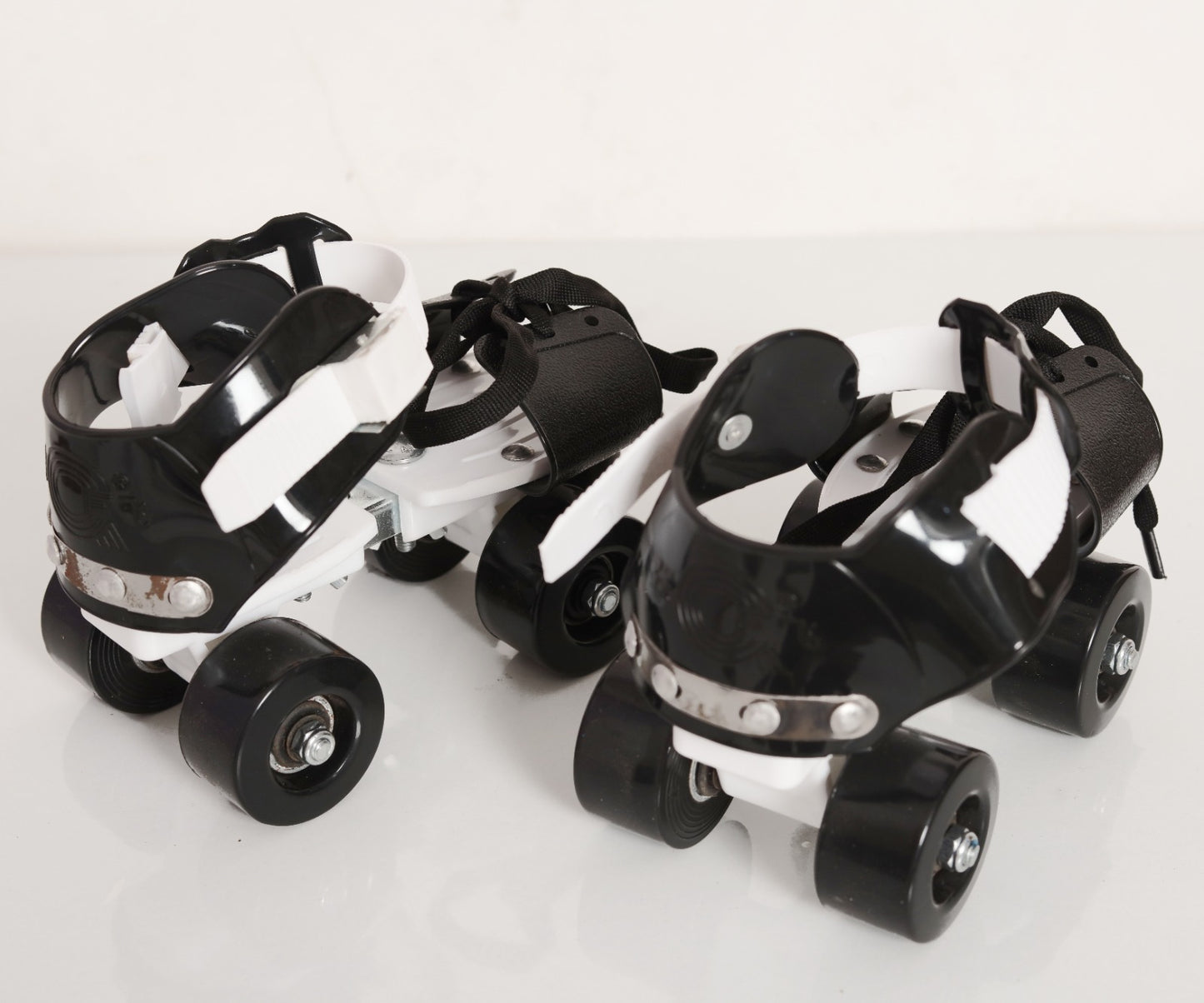 Skatingzone's Roller Skates For Kids Age Group 5-15 Years